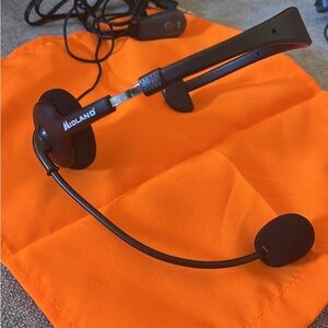 Midland Black Headsets